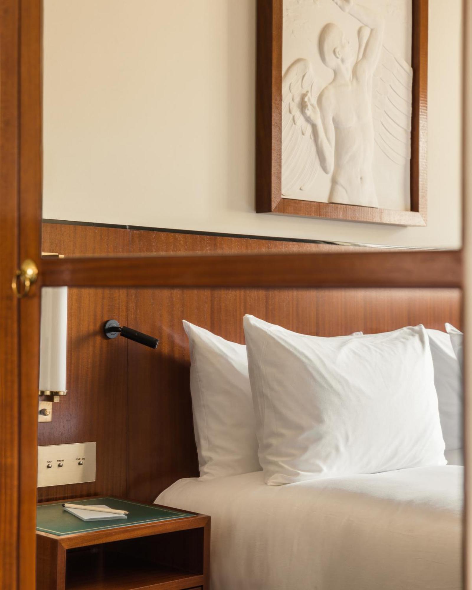 Hotel Saint Germain Des Prés Paris