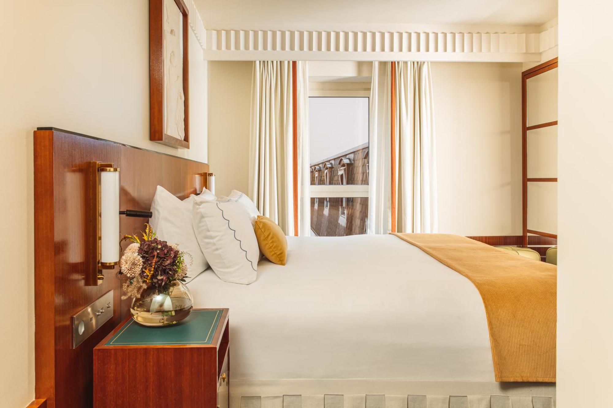 Hotel Saint Germain Des Prés, An Ihg 4*