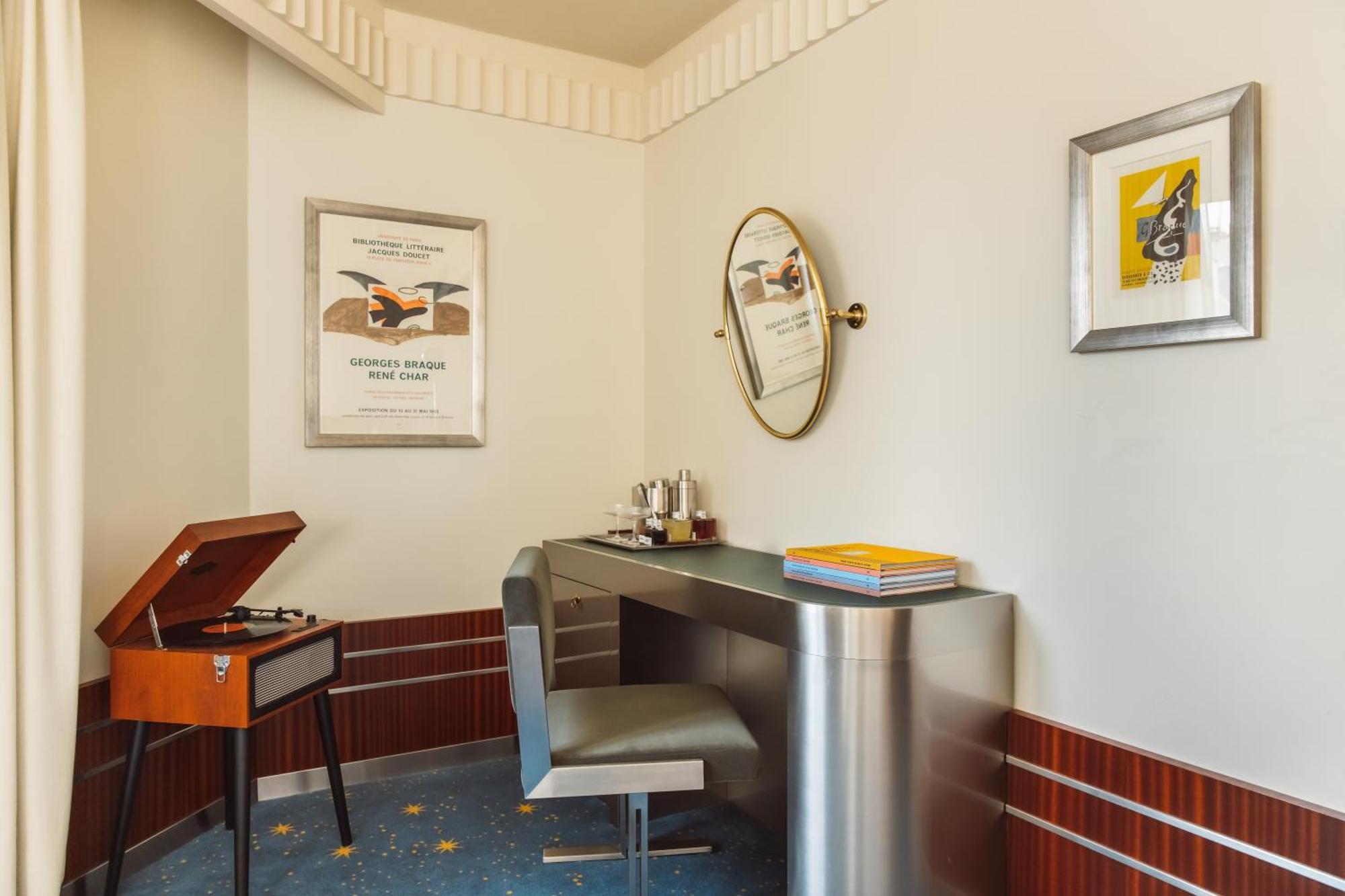 Hotel Saint Germain Des Prés Paris